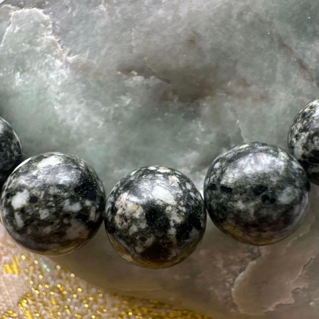 【遠野霊石】 高波動が現実を動かす｜幸運と願いを引き寄せる奇跡の石 10mm