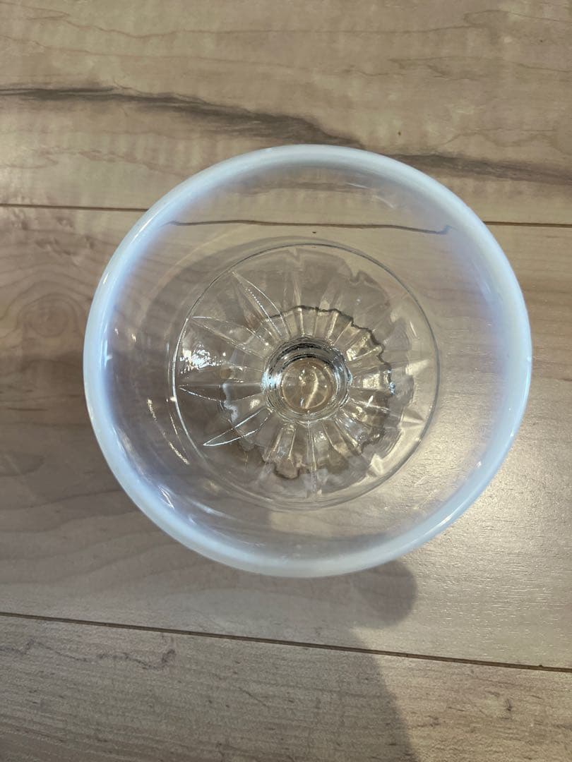 氷カップ　乳白色　レトロ