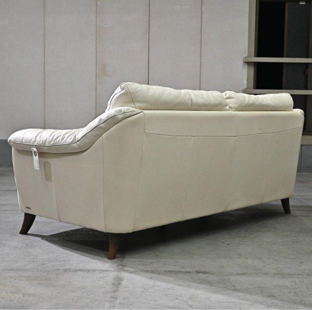イタリア NATUZZI 45万「ELLY」ラブソファ 本革 引取り割引大歓迎
