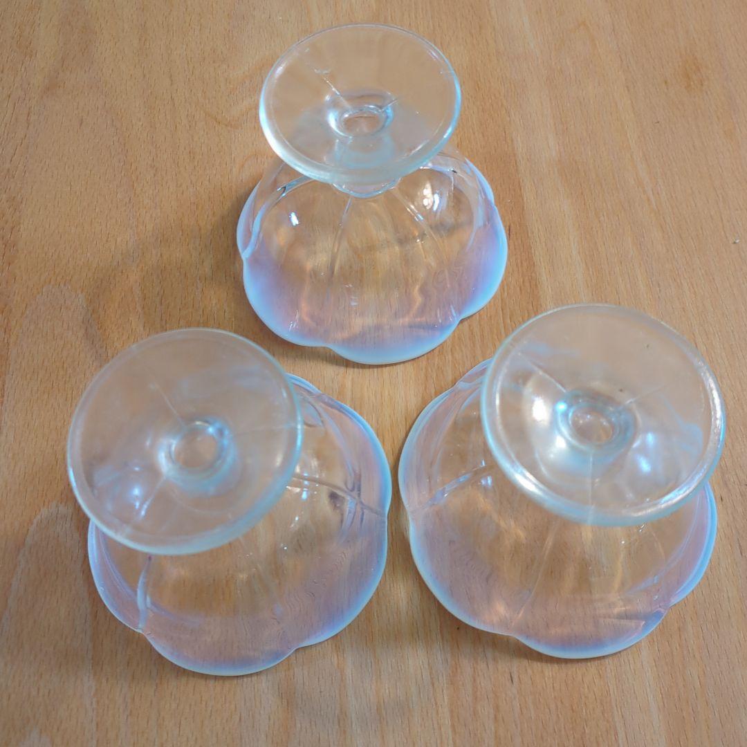 大正氷皿 花びら型ガラスデザートカップ 3個 骨董