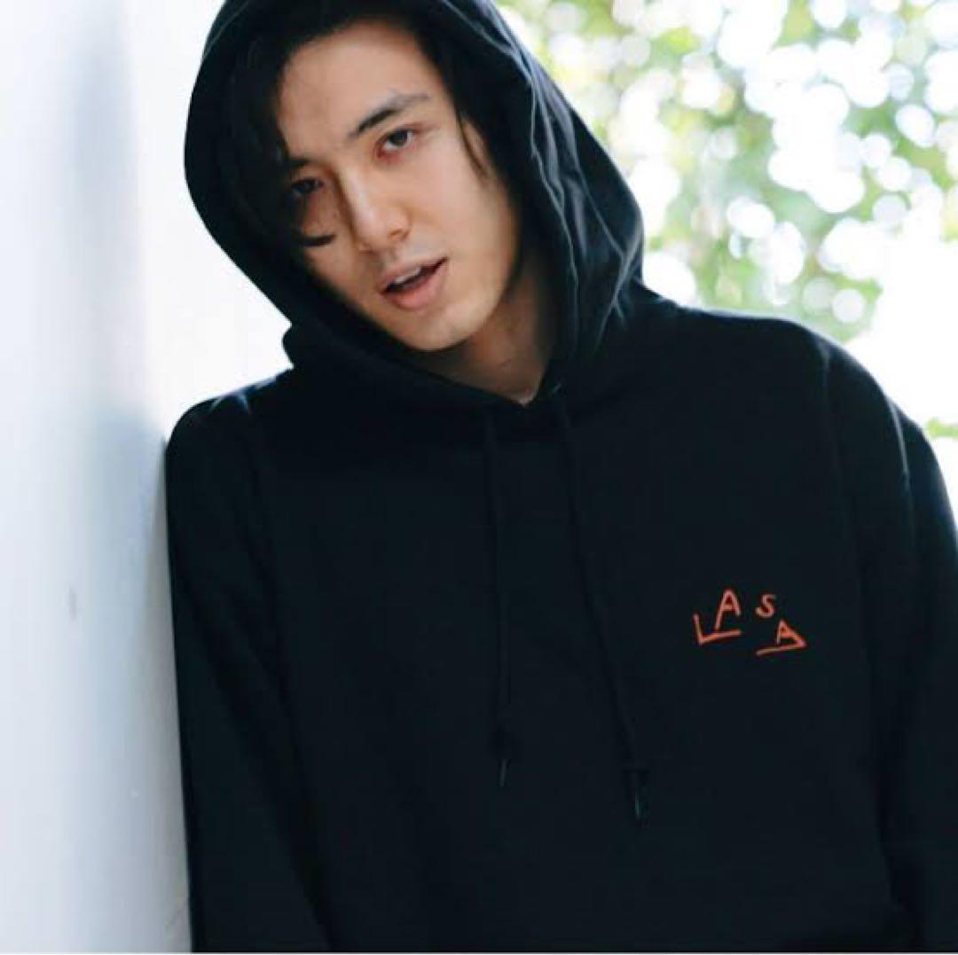 藤井風パーカー 藤井風グッズ - メルカリ