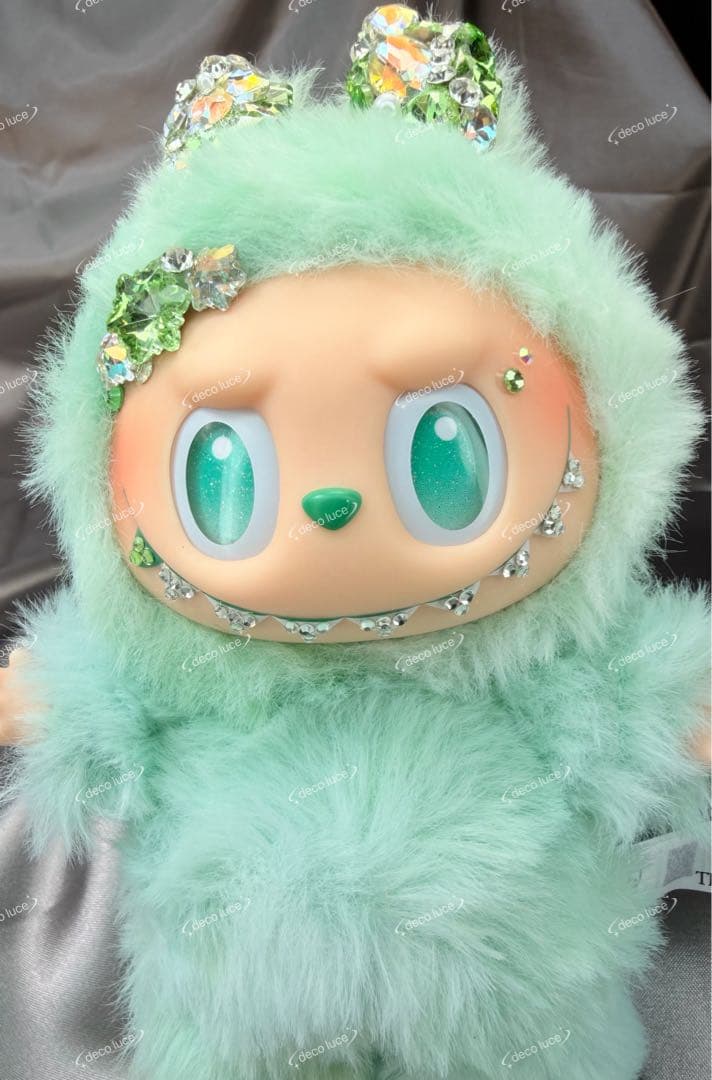 スワロフスキー イニシャル ラブブ エナジー PIN FOR LOVE I - メルカリ