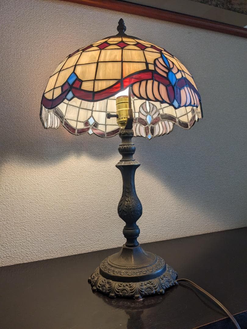 ステンドグラスランプ（アンティーク）