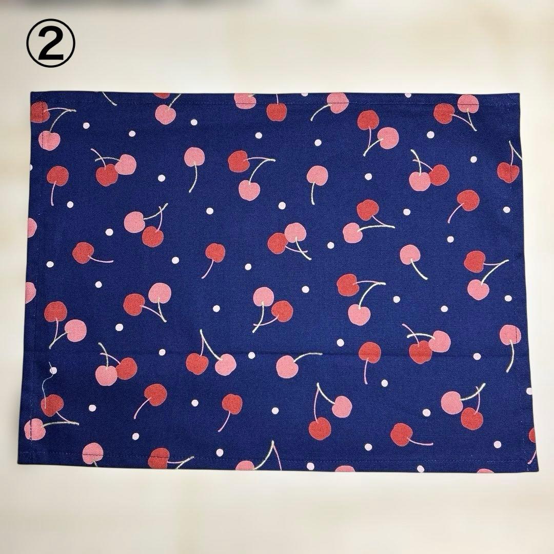 ランチョンマット30×40 さくらんぼ　水玉　リボン　ユニコーン　シマエナガ他