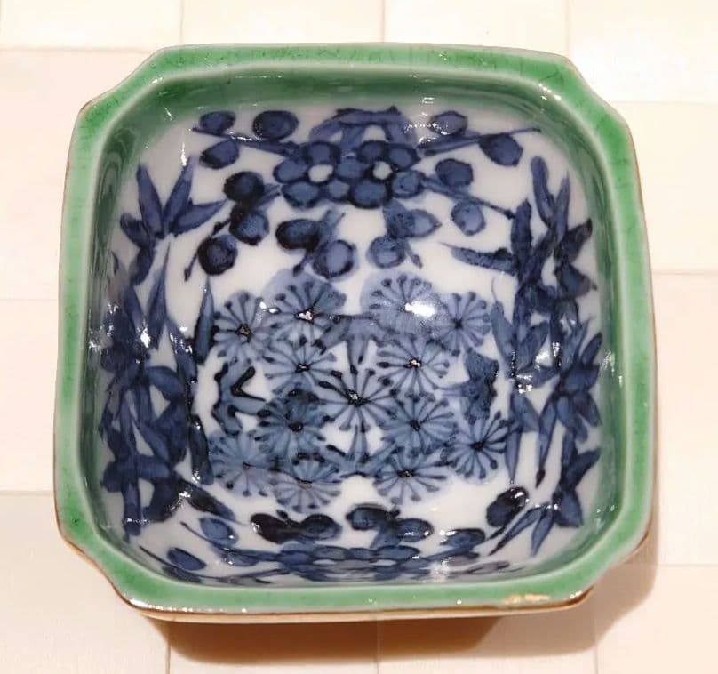 作者不明 赤地龍図金襴香合