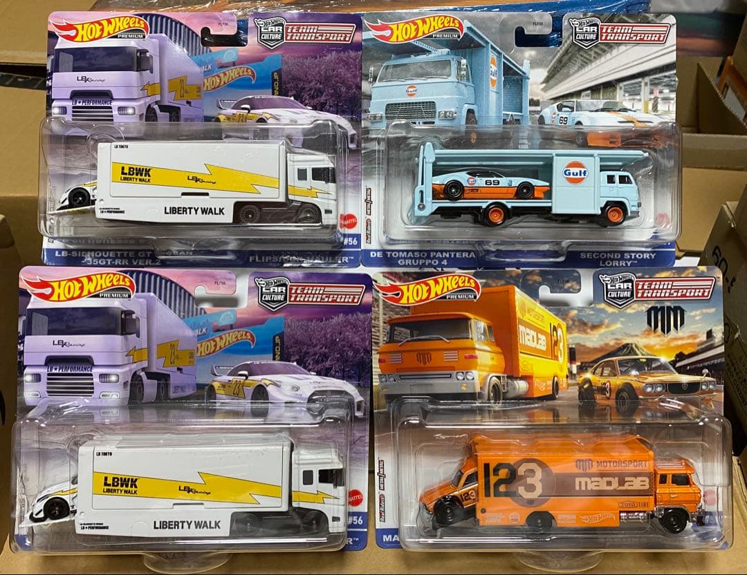 ホットウィール　チームトランスポート　４台セット　新品未開封