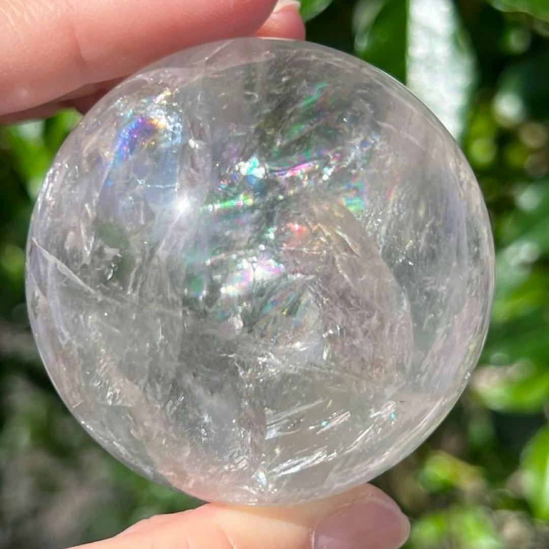 ✳️超極上キラキラ丸玉✨高透明度＆激ヤバレインボー✨虹 ヒマラヤ水晶 丸玉