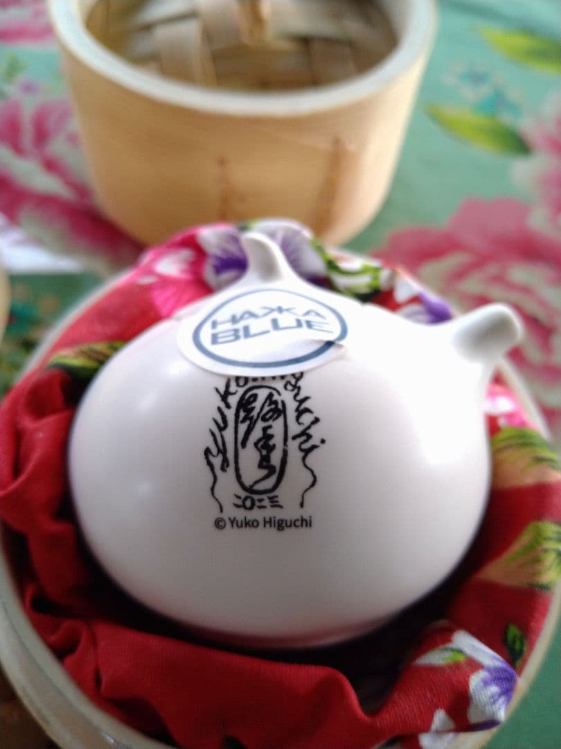 【新品未使用】ヒグチユウコ 台湾限定 奇幻動物森林 調味料入れ(醤油、胡椒)