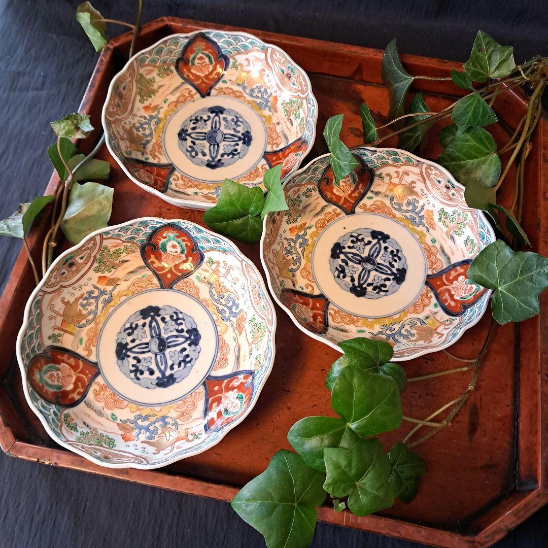 金彩うさぎに 青海波(せいがいは)」古伊万里皿(直径15cm )3客セット 骨