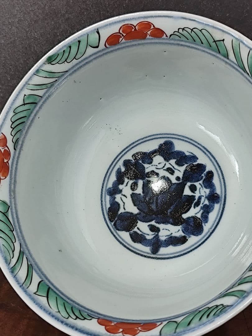 【名品❗️】江戸時代中期　亨保期　古伊万里 錦手　牡丹唐草文様　16.1cm　鉢