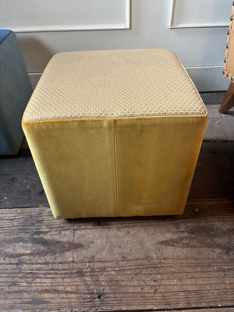 展示品SALE◼︎ツートンファブリックスツール2脚セット黄色青椅子オットマン踏台