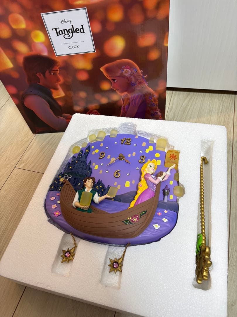ディズニーストア ラプンツェル 壁掛け時計 ディズニーストア