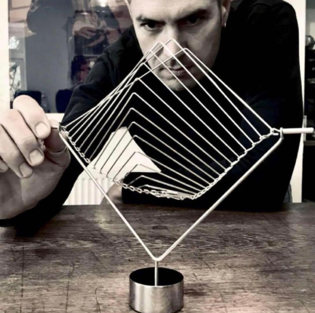 KINETRIKA SQUARE WAVE HORIZON モビール