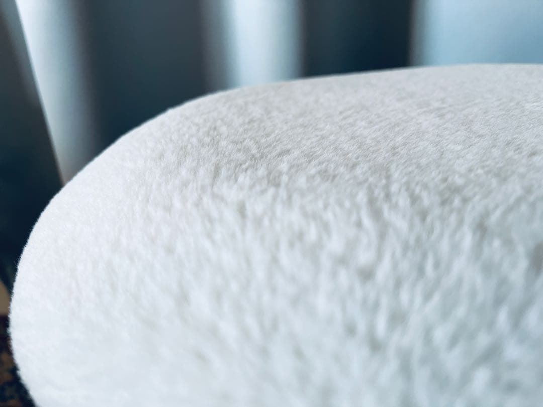 ファースツール ふわふわファー付きスツール ピュアホワイト