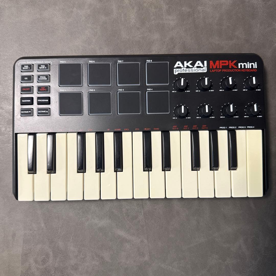 AKAI MPK mini 25鍵 Keyboard