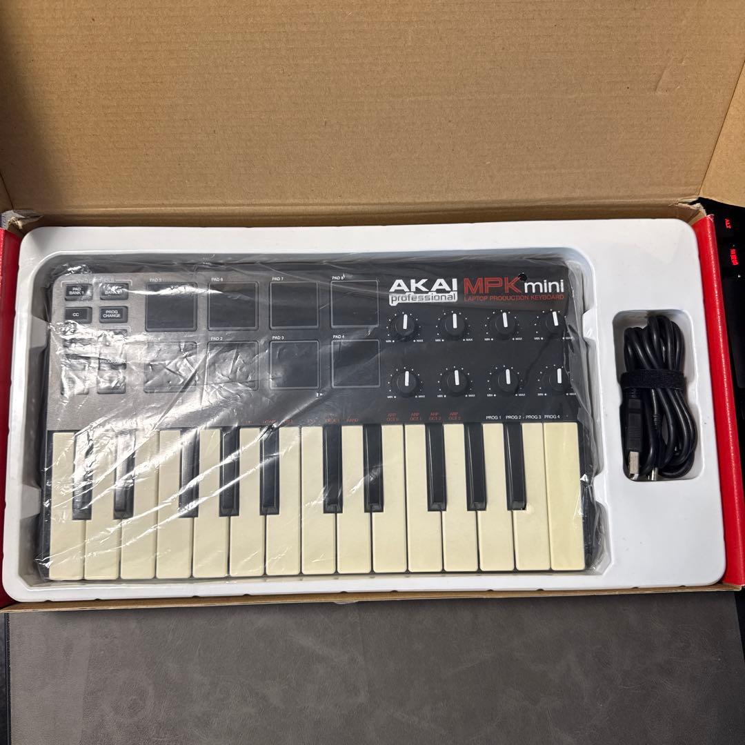 AKAI MPK mini 25鍵 Keyboard