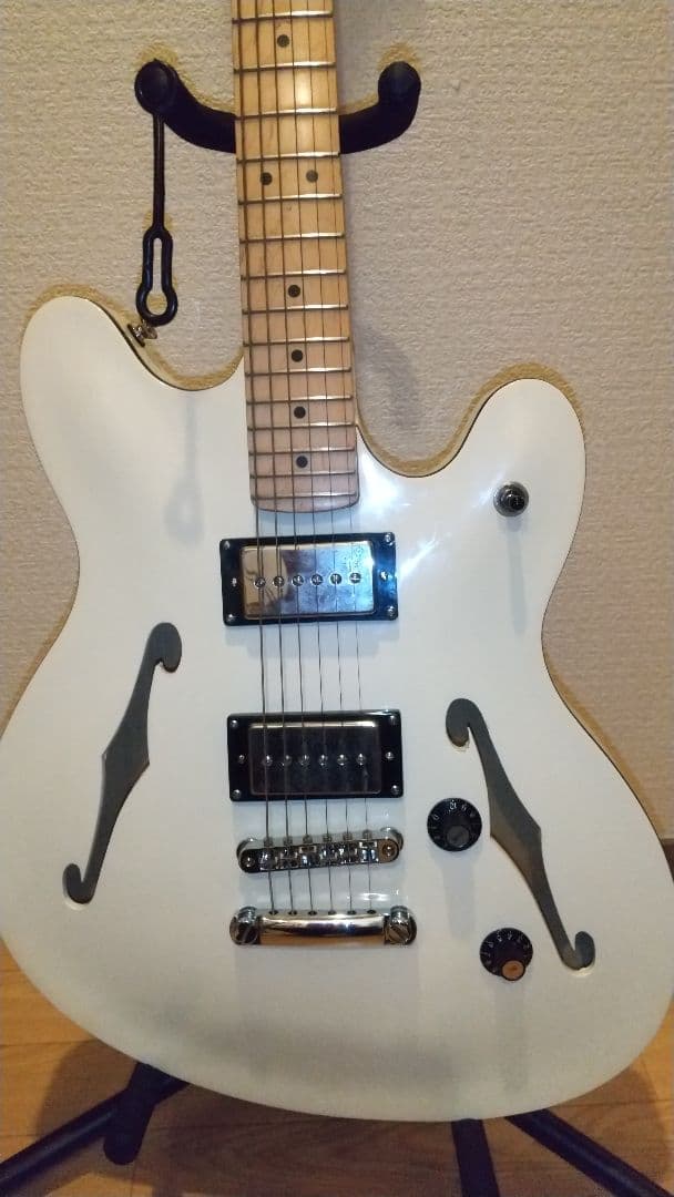 レア！Squier Starcaster .p90【ケースなし】 - メルカリ