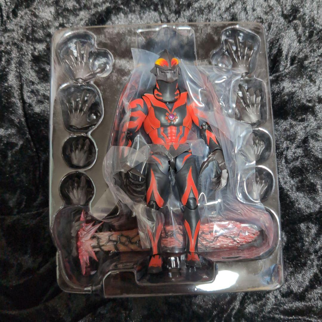 S.H.Figuarts ウルトラマンベリアル(ダークネス ヒールズVer.)