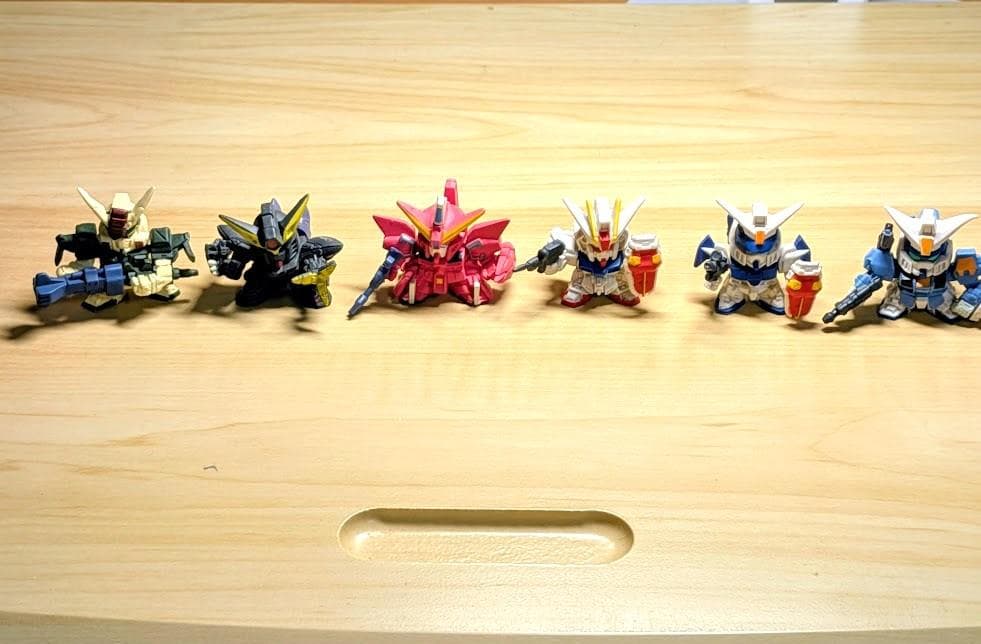 SDガンダムフルカラー　ガシャポン・フィギュア(SEEDメイン＋その他)　40体