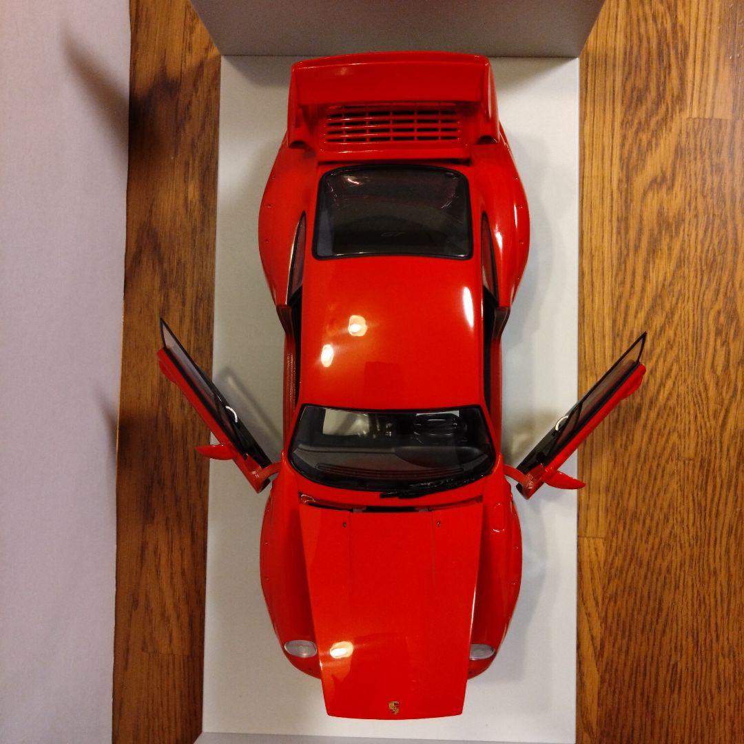 1/18 ポルシェ 911 GT2 993