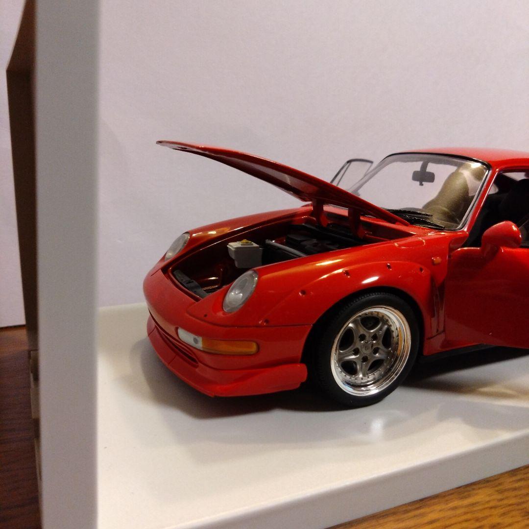 1/18 ポルシェ 911 GT2 993