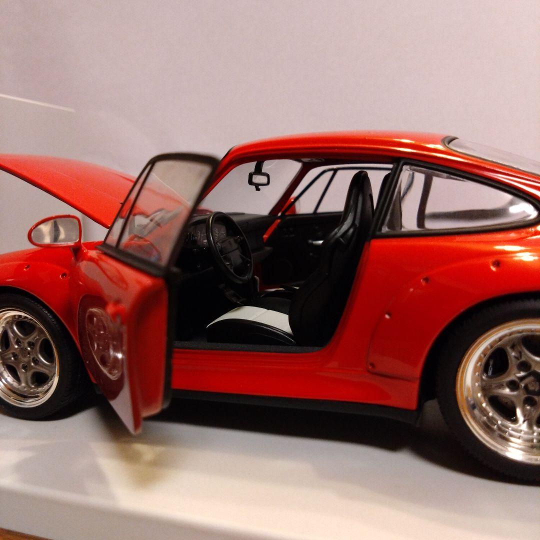 1/18 ポルシェ 911 GT2 993