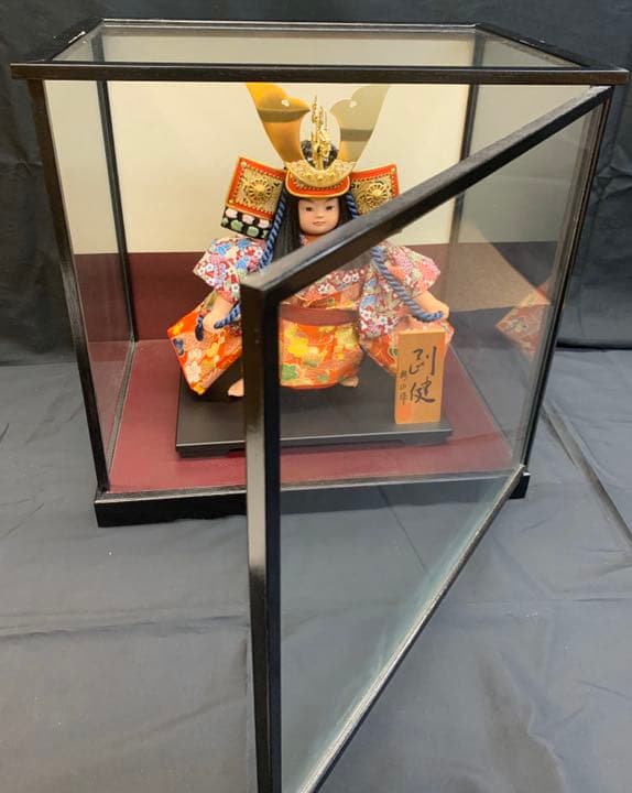 ガラスケース入り　8号 538 剛健　黒塗りケース