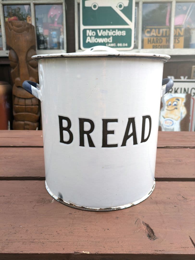 イギリス アンティーク ホーロー BREAD缶 【大】ブレッド缶　ホワイト