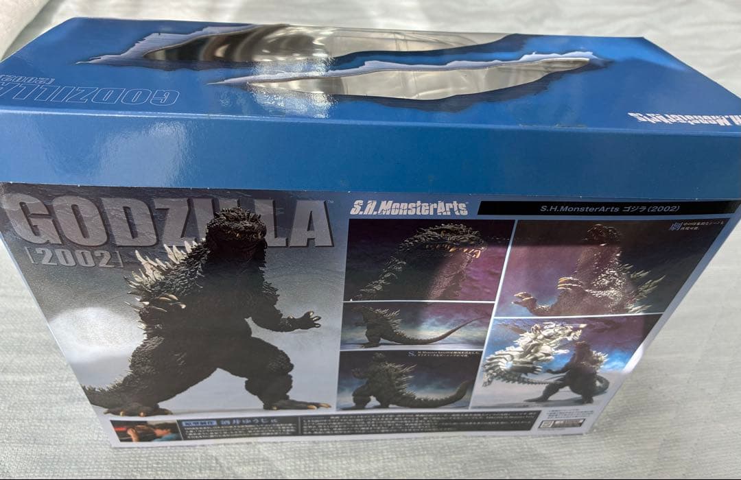 【新品同様】S.H.MonsterArts ゴジラ　2002 モンスターアーツ