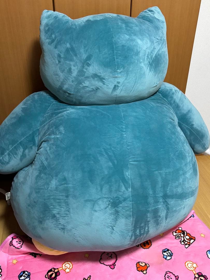 レア　絶対に起きられないカビゴンクッション　公式　プレミアムバンダイ