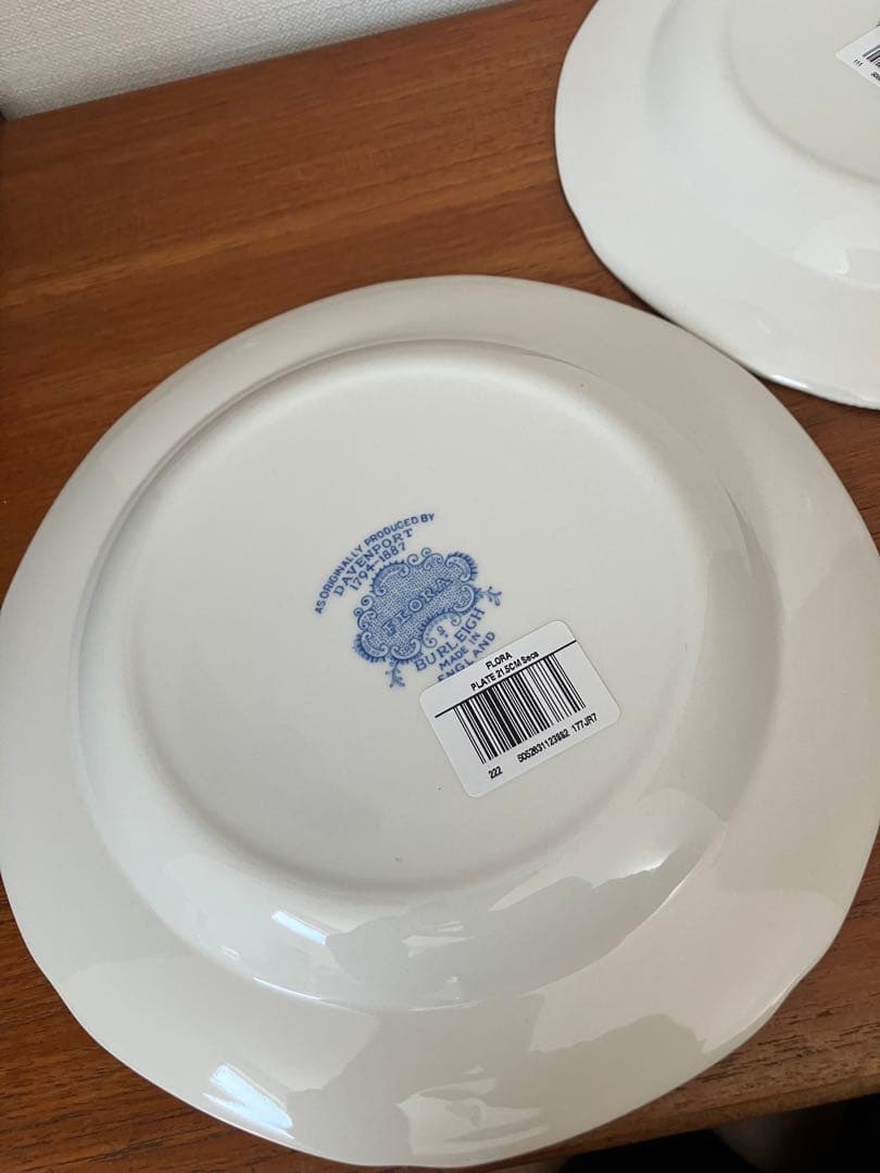 バーレイ フローラ プレート2枚セット ※2月末までの特別出品 - メルカリ