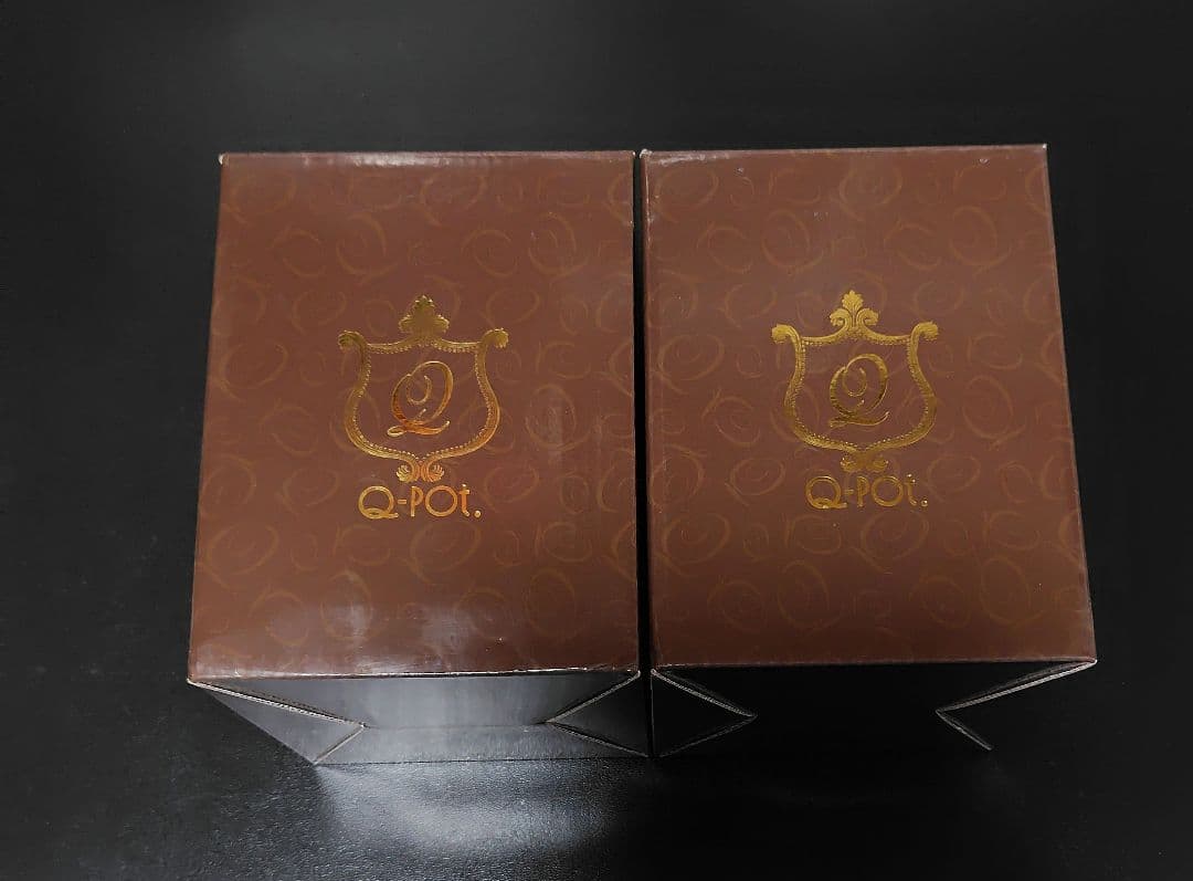 計2点  × Q-pot. スノードーム Black White