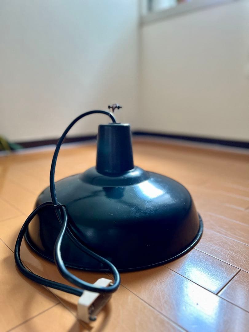 ドイツ製　ヴィンテージ　金属製ペンダントライト vintage