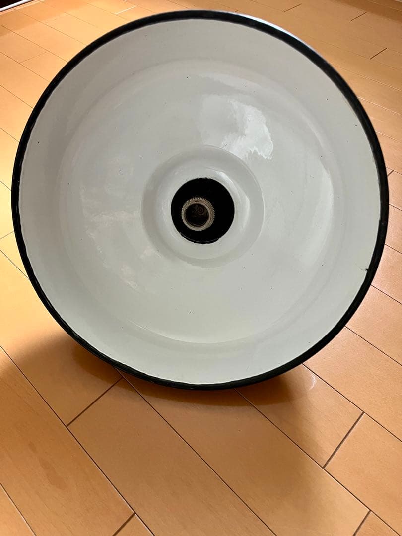 ドイツ製　ヴィンテージ　金属製ペンダントライト vintage