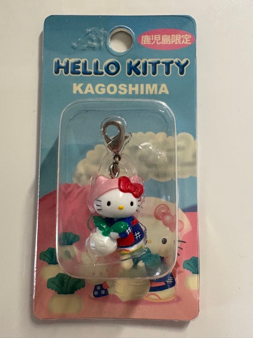 ご当地キティ　大阪　鹿児島　アメリカ村　北新地　通天閣　新世界　ちんどん屋　桜島