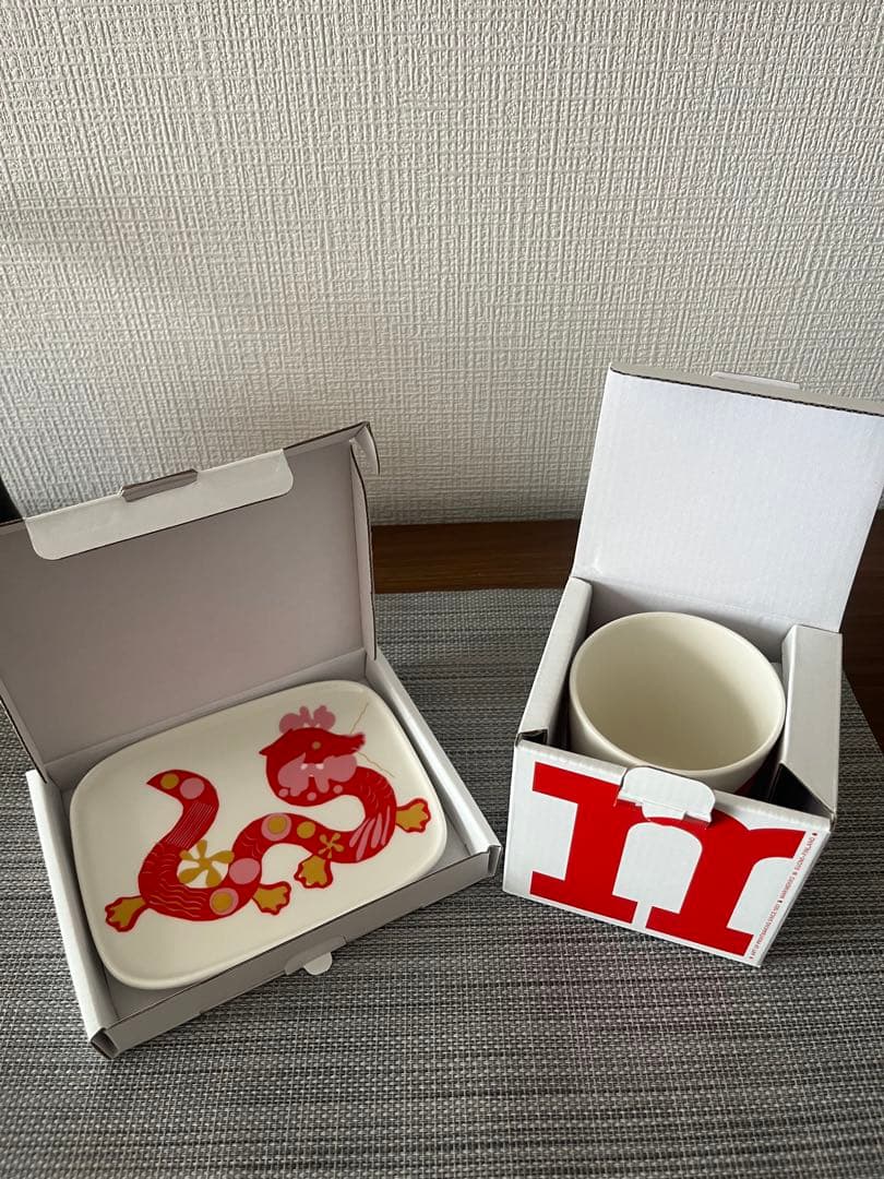 マリメッコ　マグカップ　プレート　セット　ヤロ　jalo