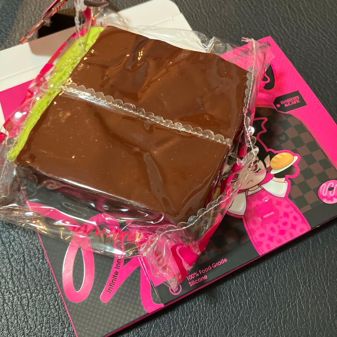 U*u様 値下げ mellojoy アフタヌーンティー ドバイチョコ スクイーズ