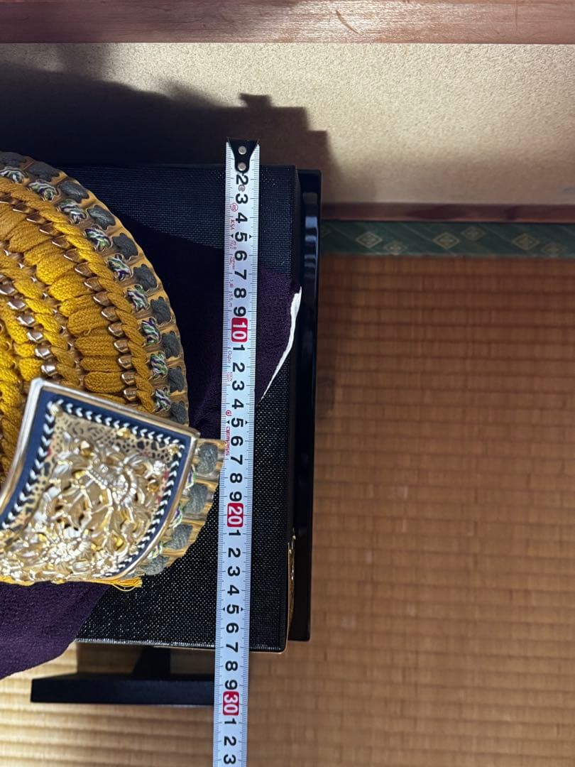 【美品】五月人形 武士の兜 鎌倉時代兜 金色 こどもの日