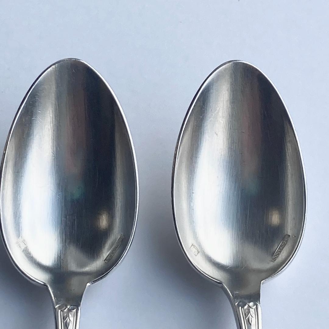 【アイルズバロウ】４本セット☆リボンモチーフ☆ティースプーン