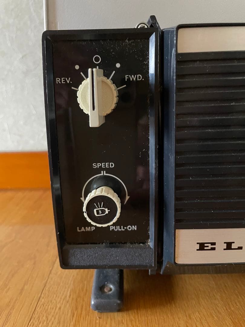 ☆さらに値下げしました！ ELMO GP DELUXE エルモ 8ミリ映写機 - メルカリ