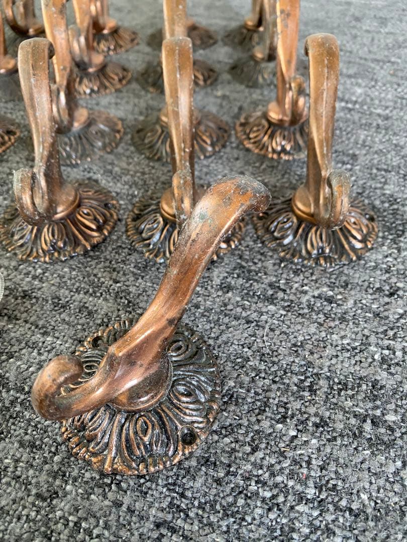 フック　25個　コート掛け　壁掛けフック　金具　カーテンフック　アンティーク