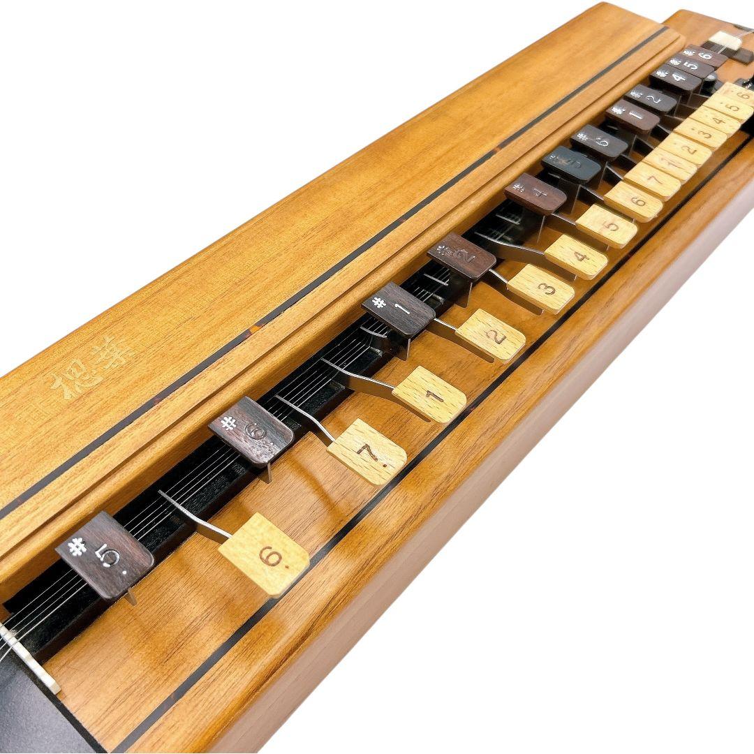 逸品】 美品 木村流 高級 電気大正琴 ゆずりは 大正琴 ハードケース ケース