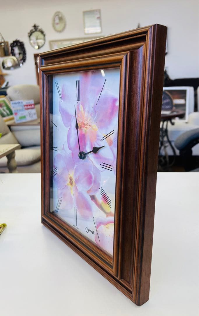 Lowell時計イタリア製花柄のデザインが特徴おしゃれな掛け時計フレーム素材木製