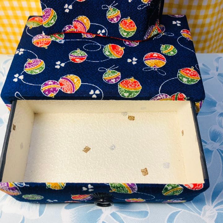 アンティーク　ちりめん小さな鏡台＆小引き出し付き　17.5✖️11.5✖️26.0㎝