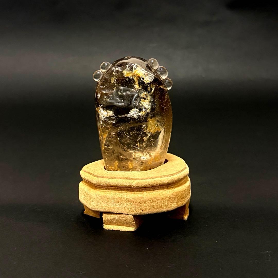 本水晶 クォーツ 魚彫刻 オブジェ 置物 木製台座付き