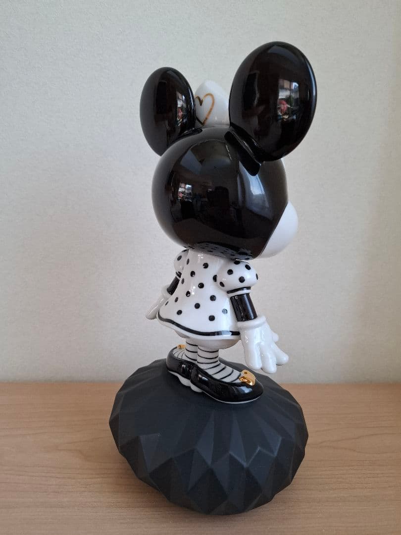 リヤドロ　ミニーマウス