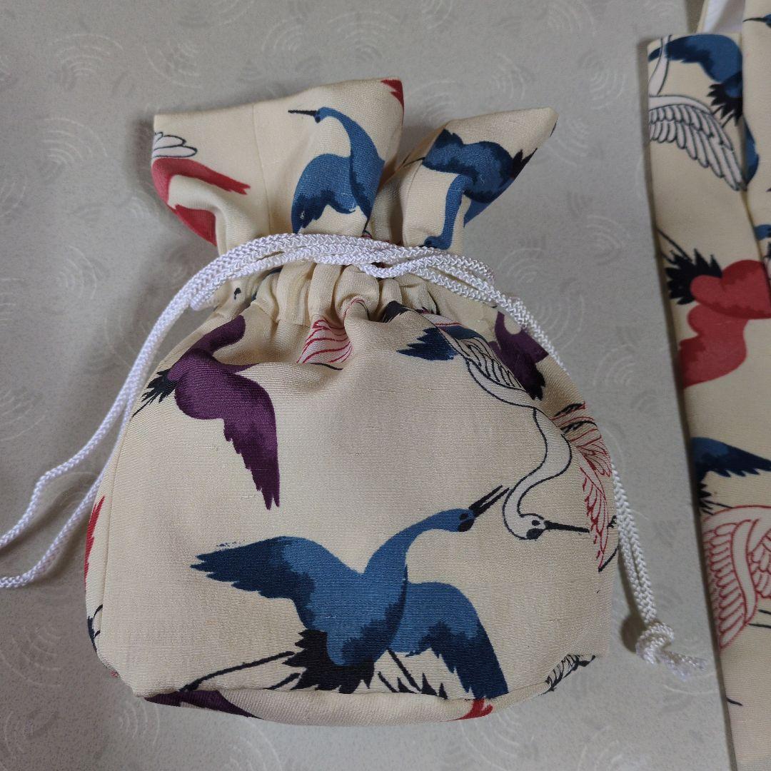 七五三３歳正絹手縫いの被布（巾着付き）中綿無し