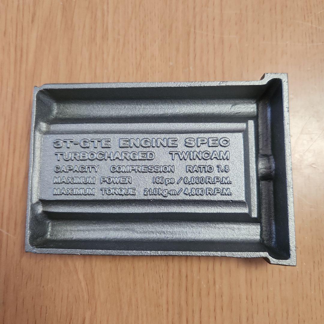 【未使用品】旧車トヨタ純正ノベルティ ヘッドカバー 灰皿 小物入れ