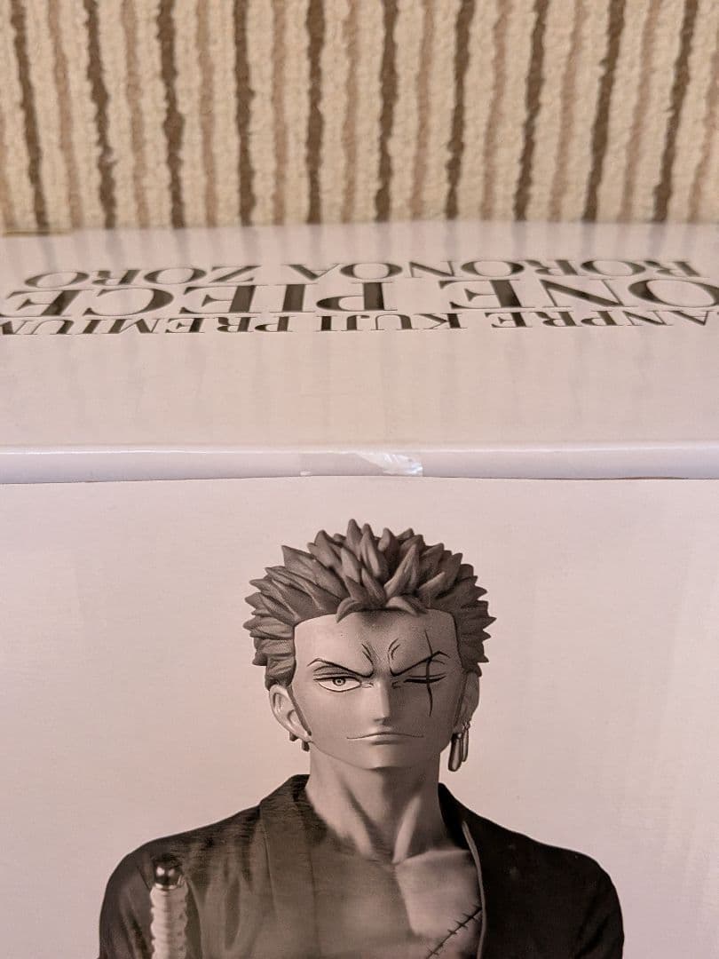 バンプレくじ　ワンピース　ロロノア・ゾロ　B賞アニメカラー