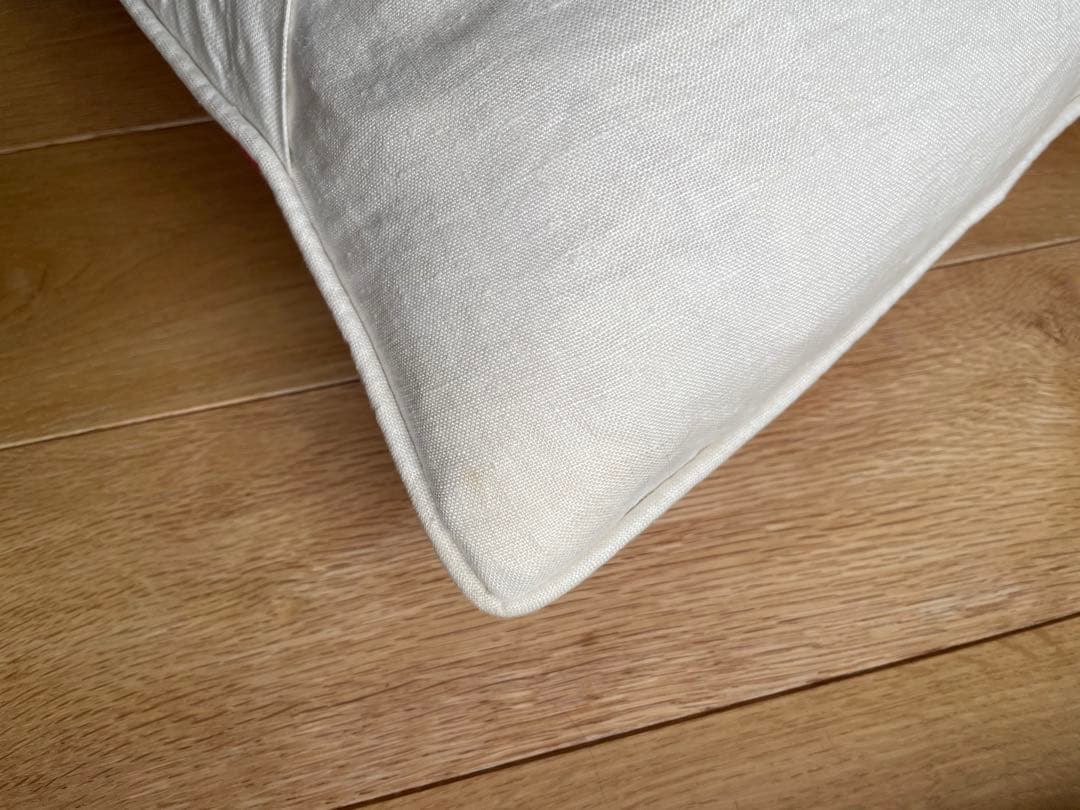 アレキサンダー・ジラルド MAXIMO社製 ヴィンテージクッション